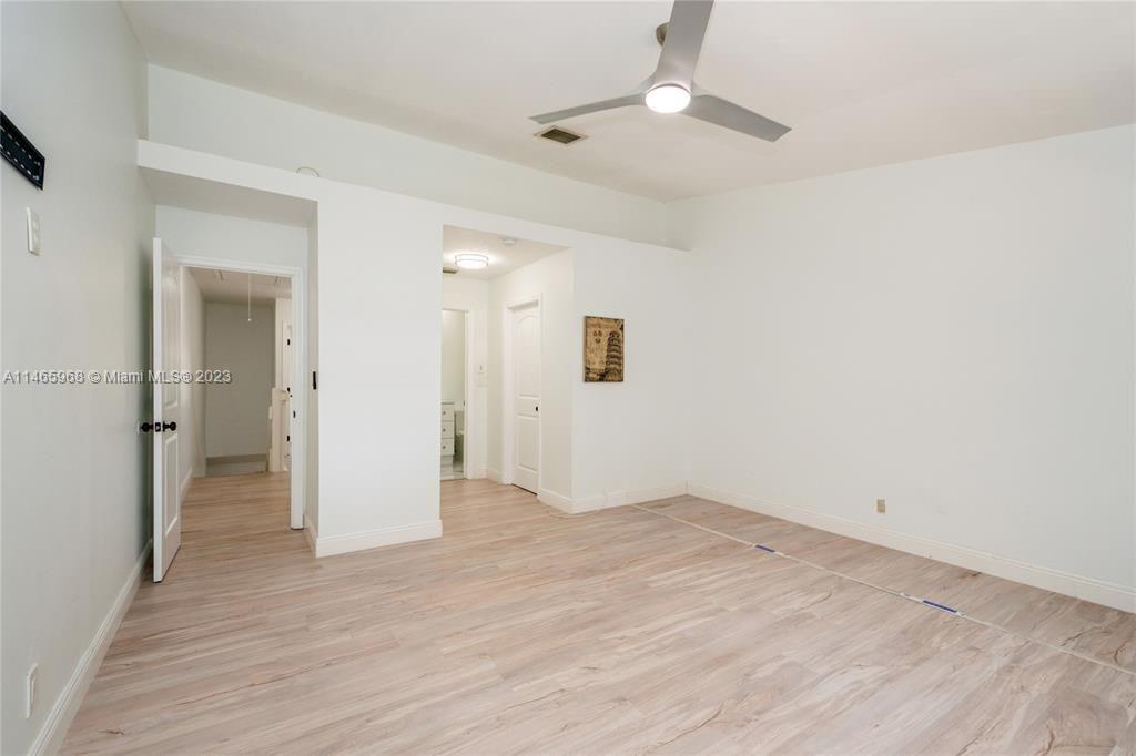 OAKWOOD ON THE GREEN COND - Residential Lease
