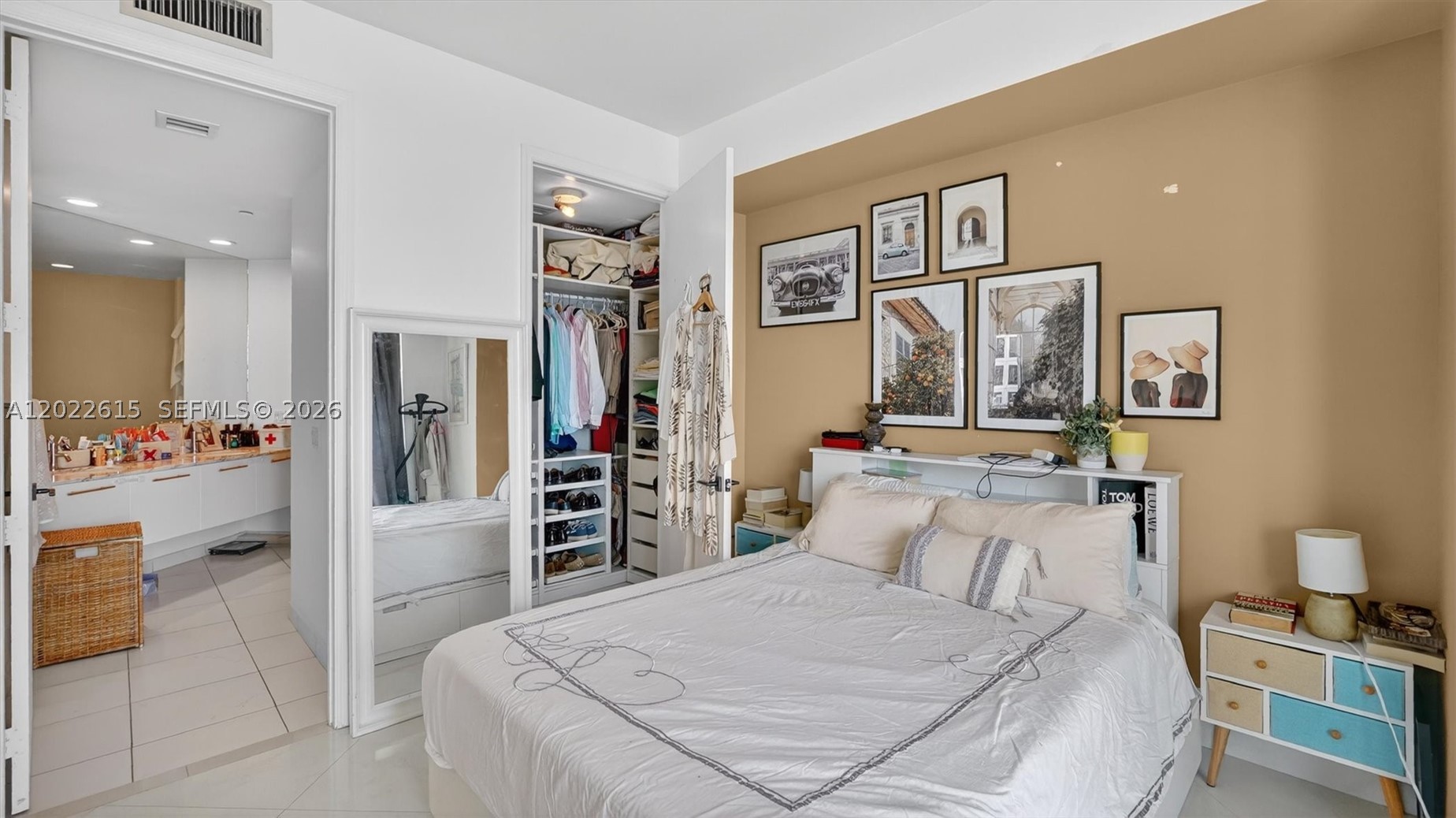 500 BRICKELL EAST CONDO - Residential