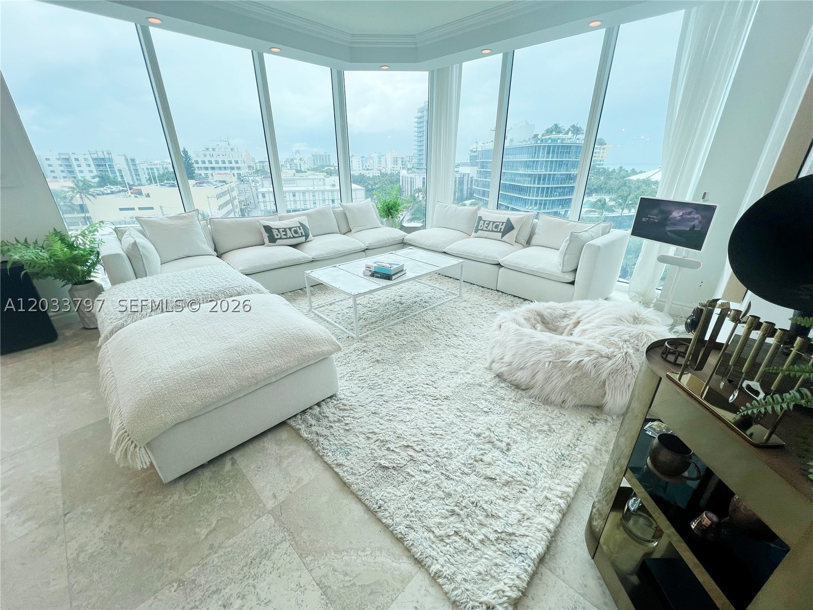 PORTOFINO TOWER CONDO - Residential Lease