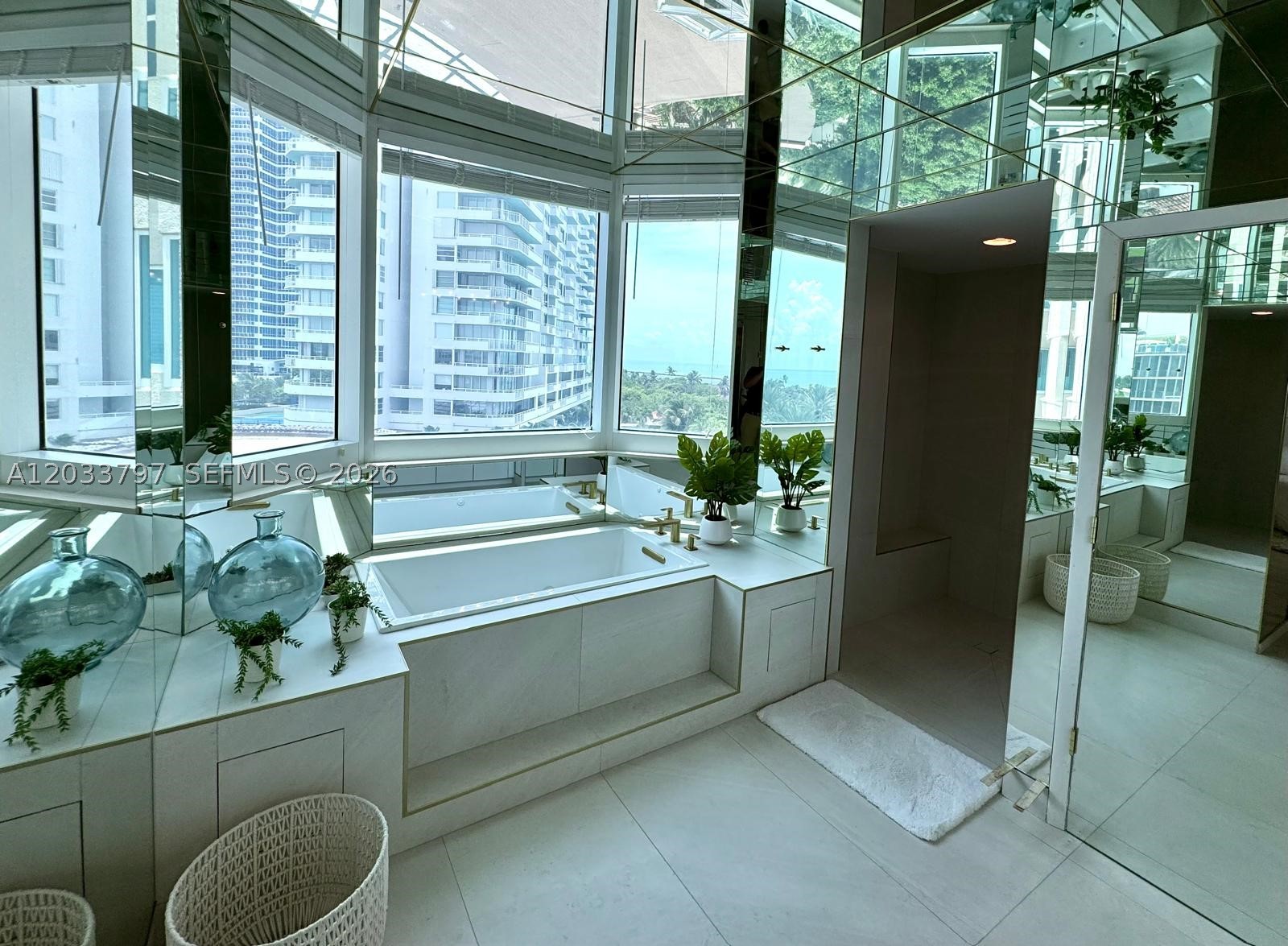 PORTOFINO TOWER CONDO - Residential Lease