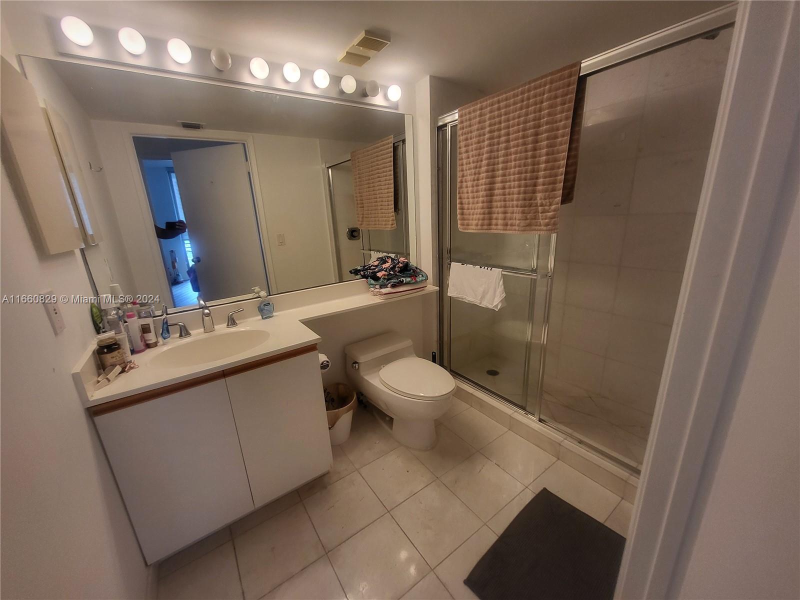MYSTIC POINTE TOWER 600 C - Residential