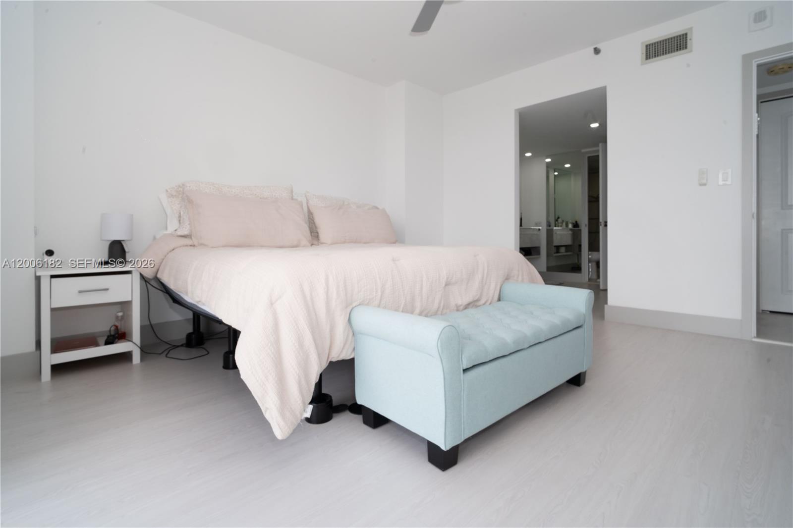 TURNBERRY ISLE CONDO - Residential