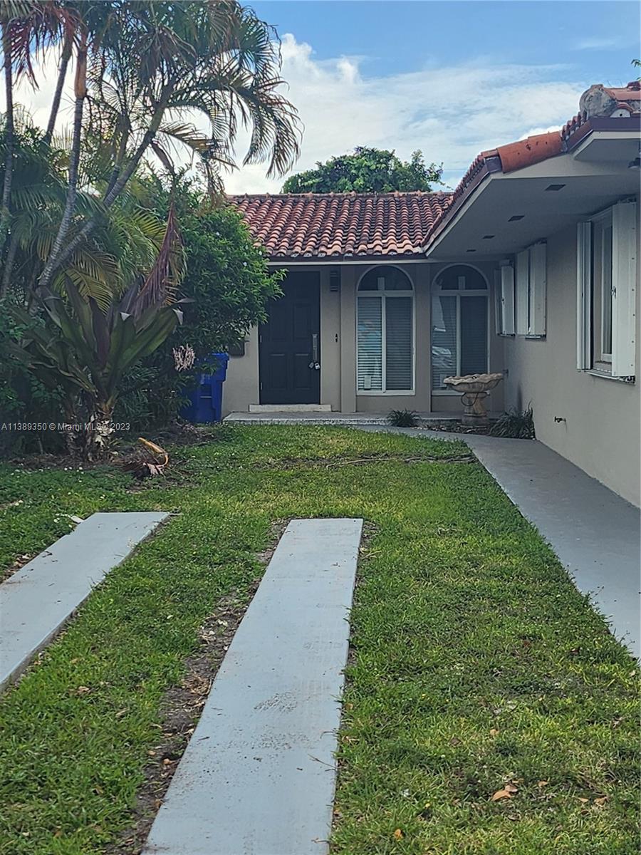 SILVER BLUFF GARDENS - Residential Lease