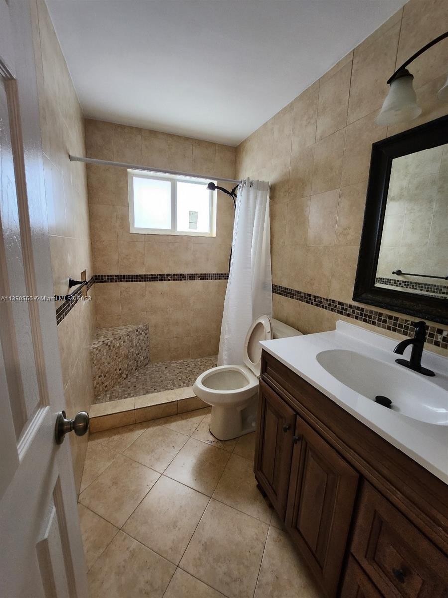 SILVER BLUFF GARDENS - Residential Lease