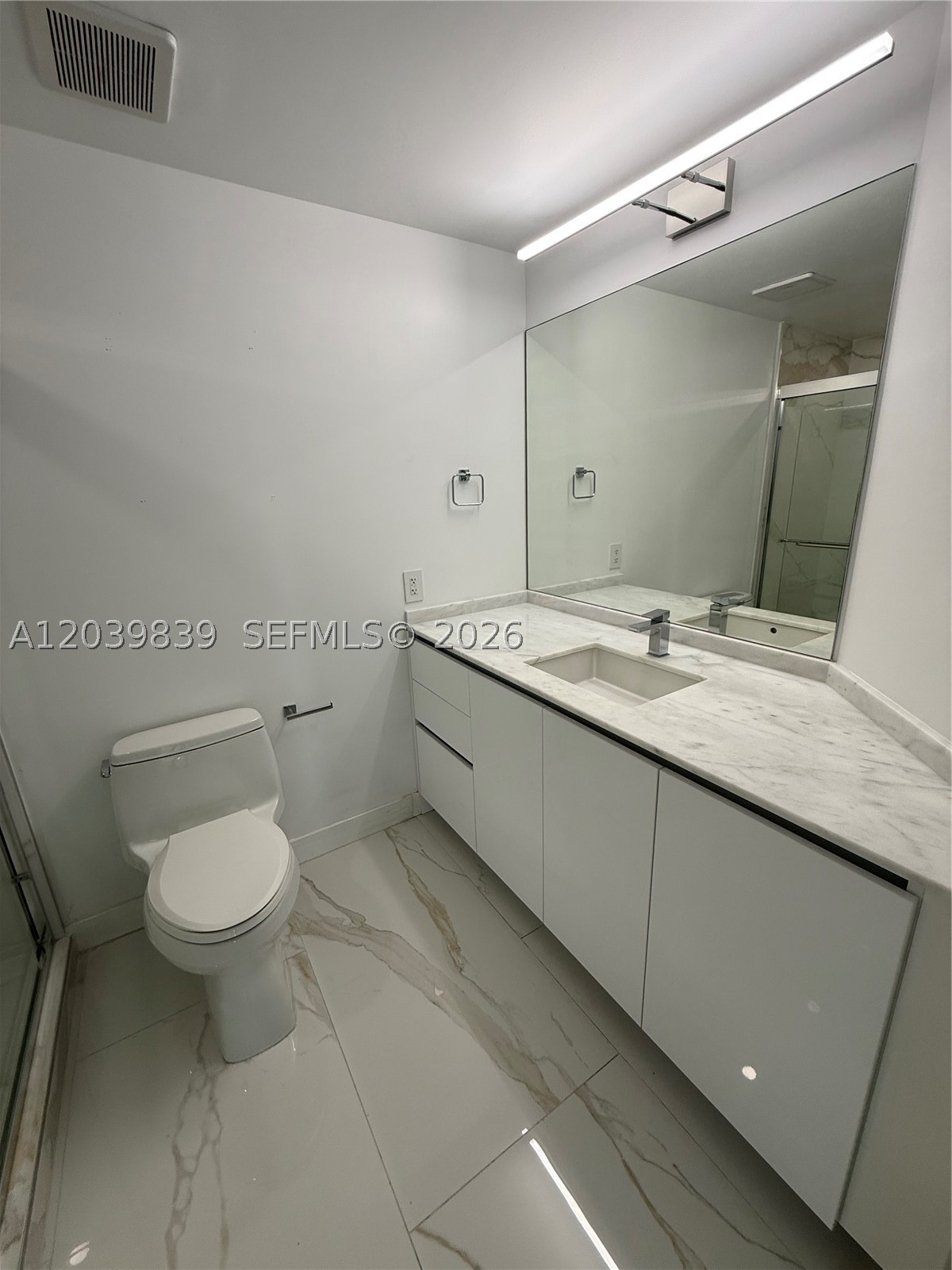 TOSCANO CONDO - Residential
