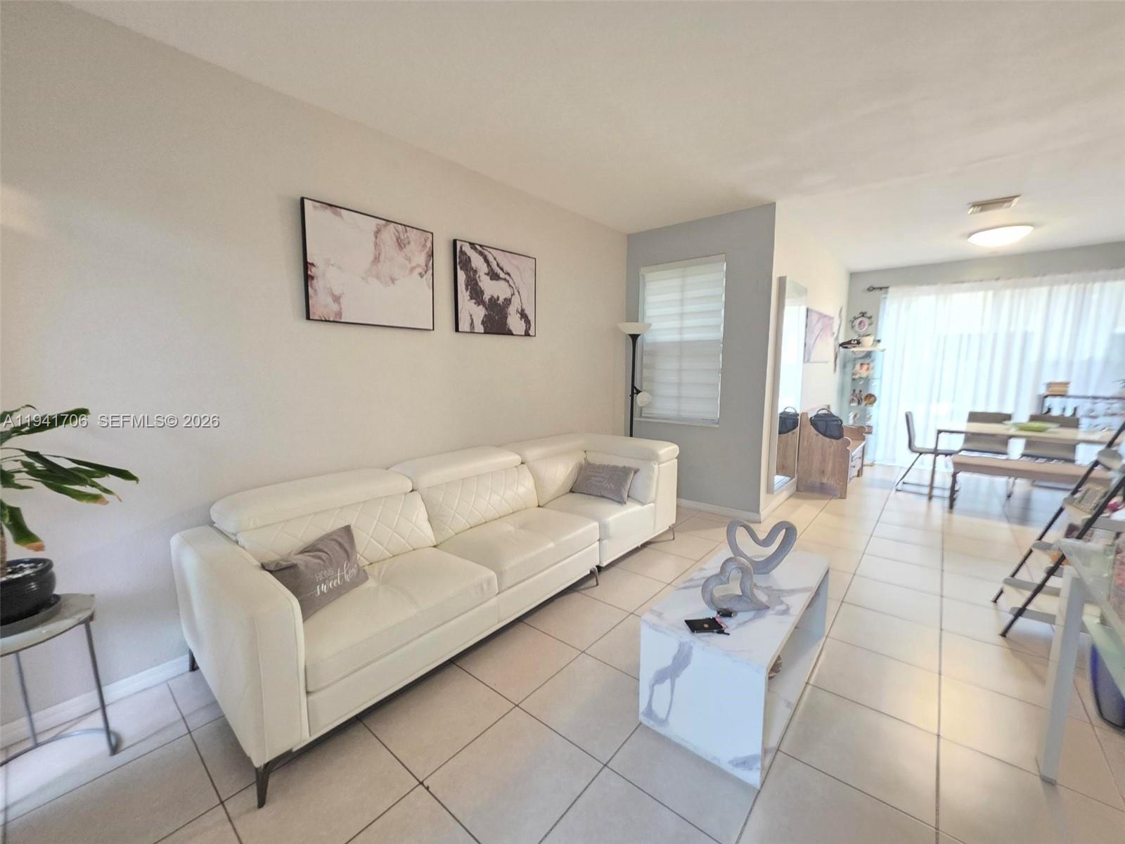 CENTURY BREEZE - Residential
