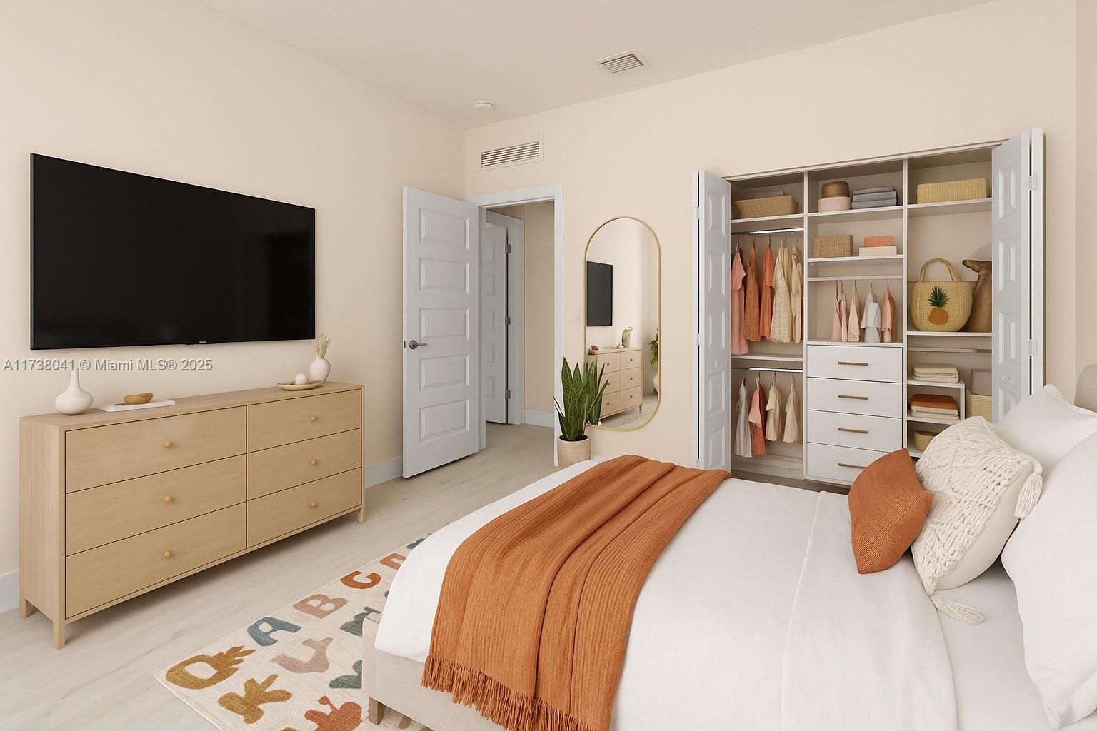 DOWNTOWN DORAL SOUTH PHAS - Residential