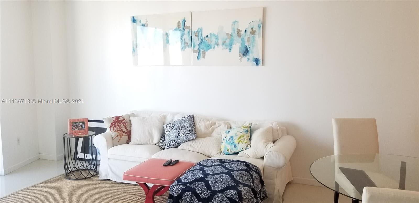 ICONBRICKELL CONDO 01 - Residential Lease