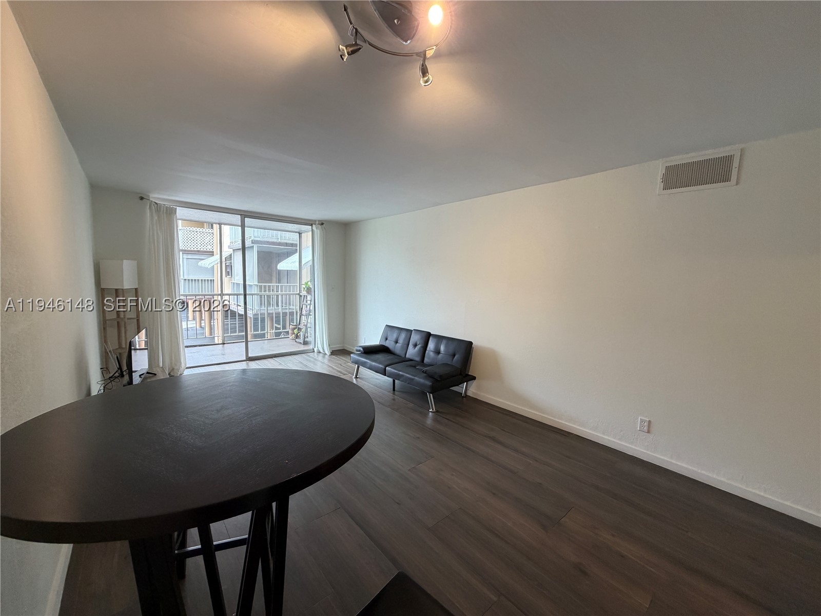 TALLWOOD NORTH CONDO - Residential