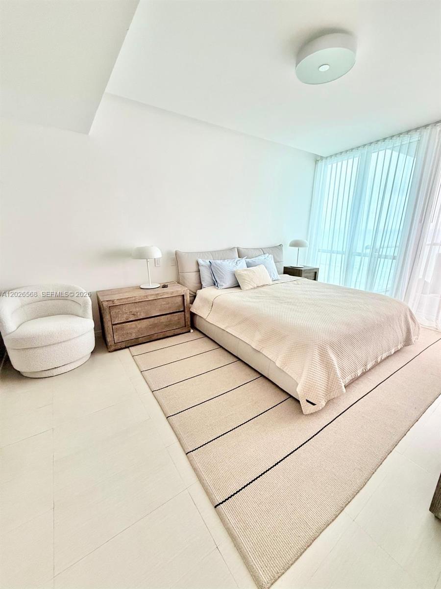 JADE OCEAN CONDO - Residential