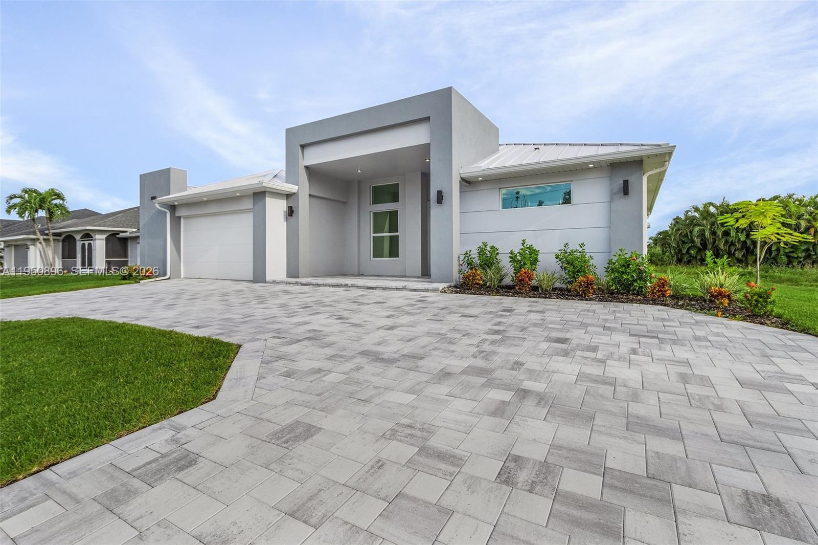 CAPE CORAL - Residential Lease