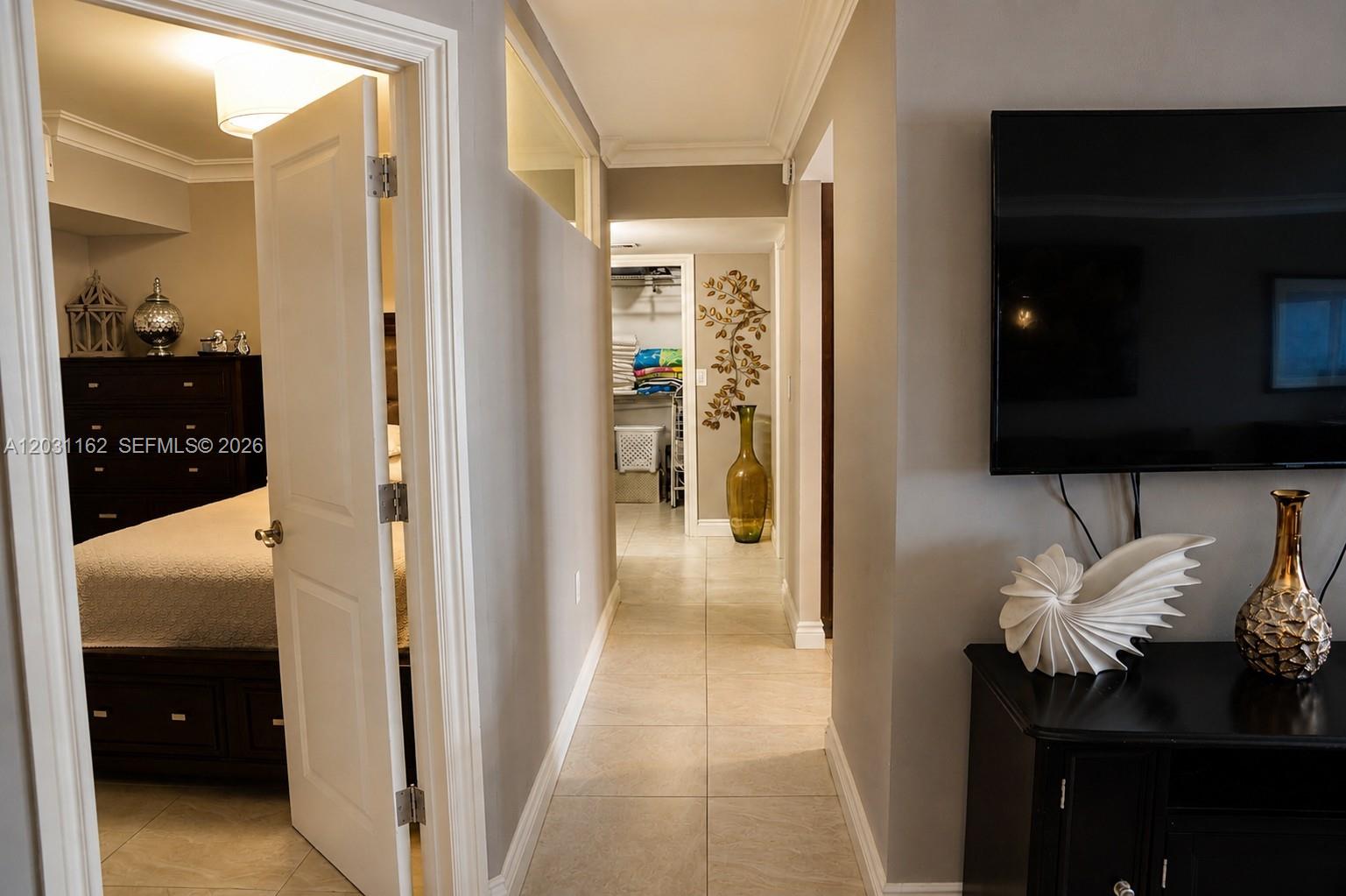 SOUTHPOINT CONDO - Residential Lease