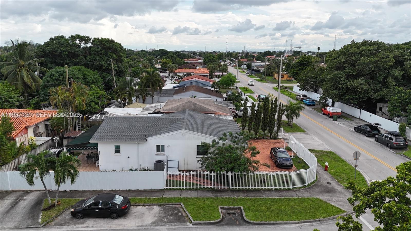 BRADLEY HEIGHTS - Residential