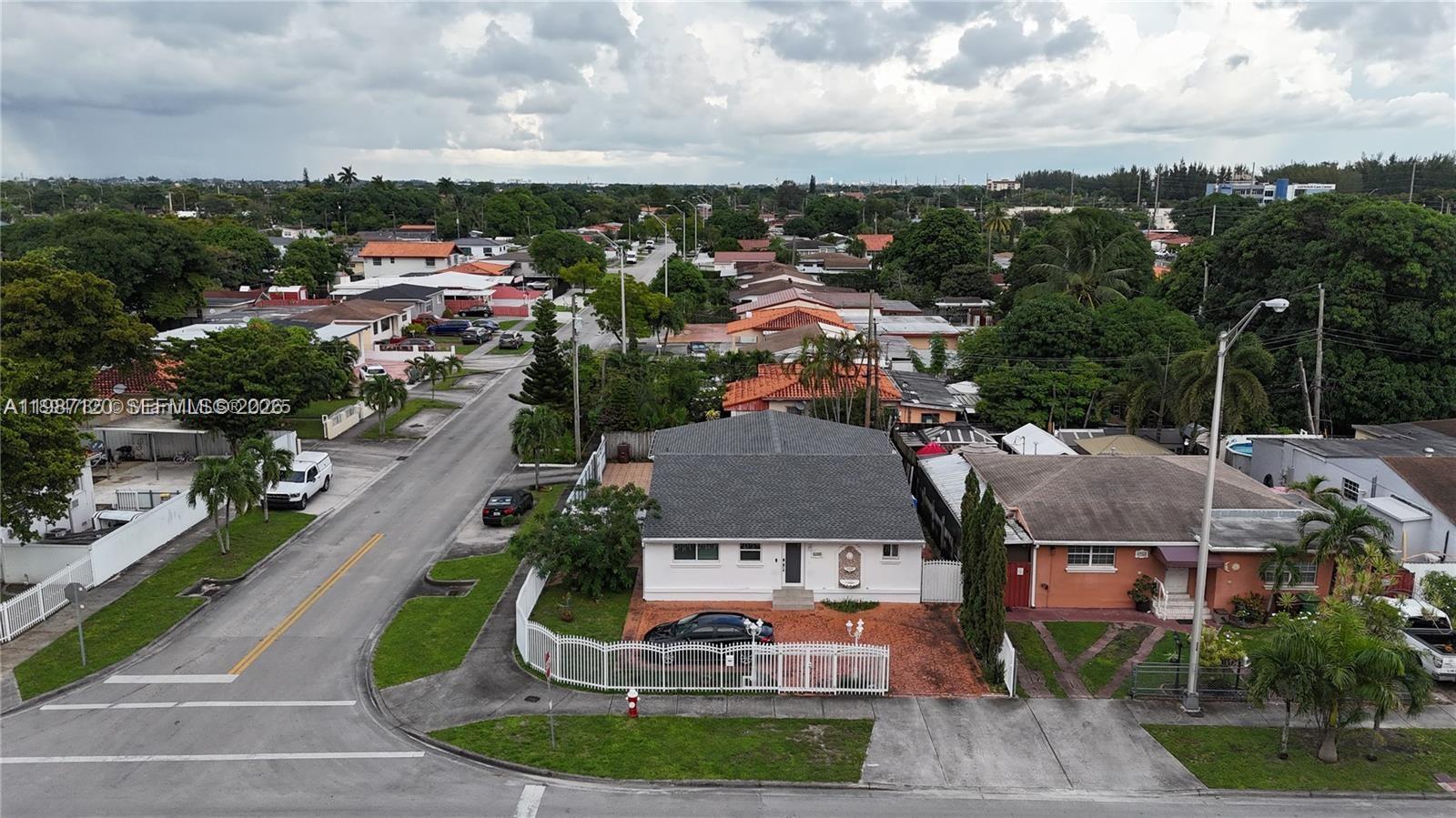 BRADLEY HEIGHTS - Residential