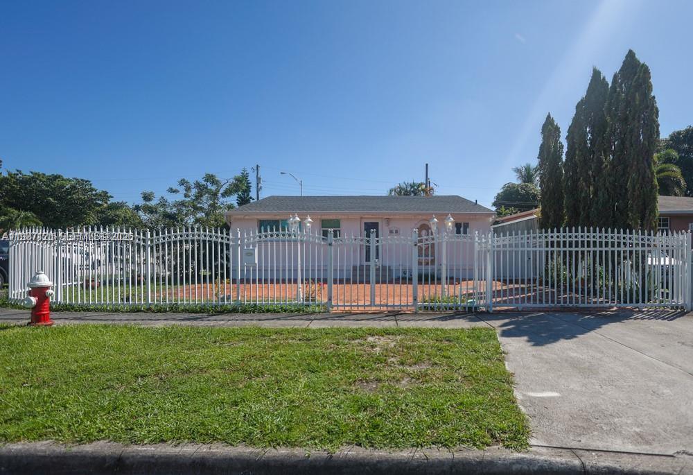 BRADLEY HEIGHTS - Residential
