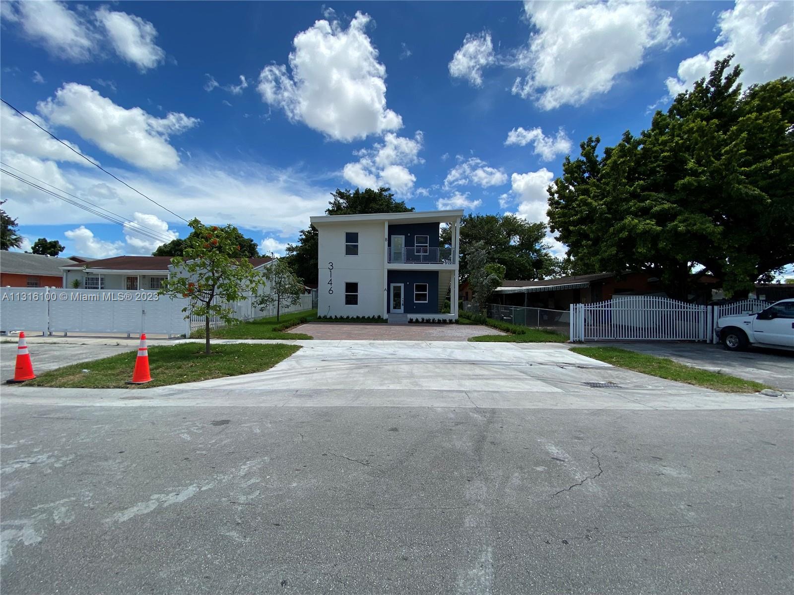 Brand new 2 Story modern duplex immediately available in Allapattah close to Miami International Airport, I95 highway, Metro Rail, and Jackson Memorial Hospital. Unit A and B is the same size with 3 bedrooms and 2 bathrooms with quality materials, impact windows and doors  and share a big backyard.It has brand-new energy-efficient appliances like stainless steel appliances, washer and dryer machine, water heater, central cooller and heater air, oven, microwave, garbage disposal and smoke detectors.
Tenant responsible for electricity, wáter and garbage. Sewer and grass cutting is included in the rent .