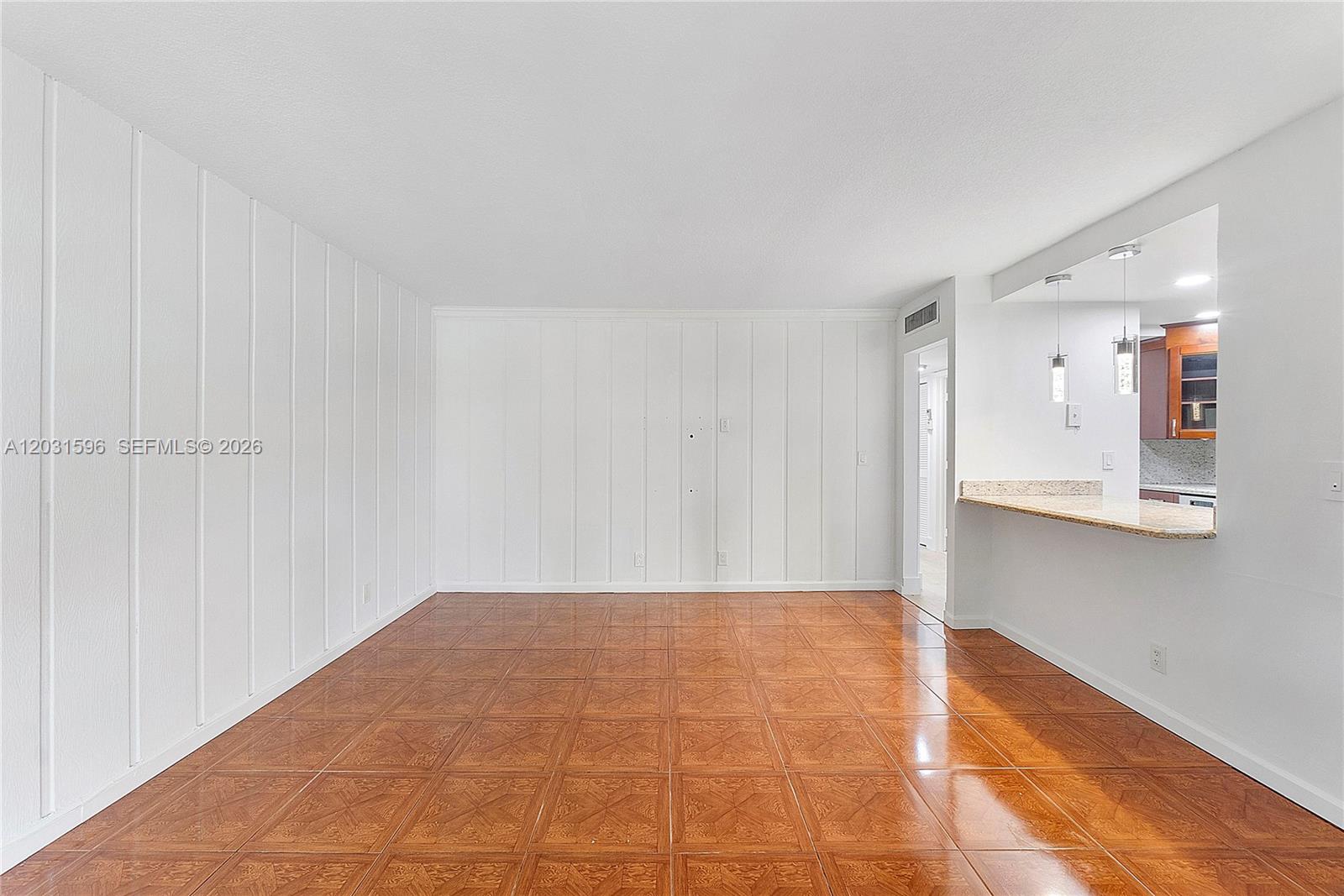 TOWNHOUSE VILLAGE AT BONAV - Residential Lease