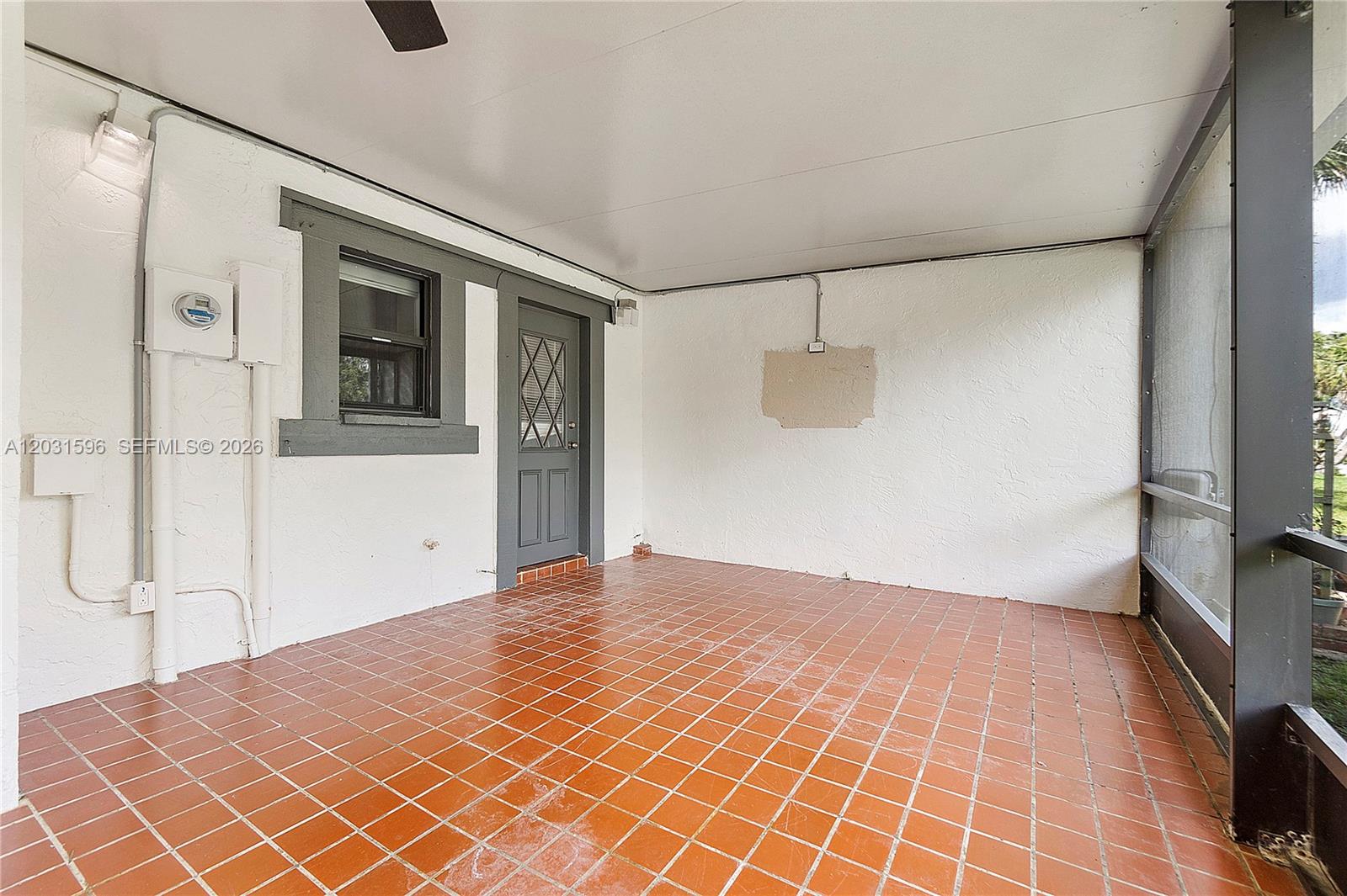 TOWNHOUSE VILLAGE AT BONAV - Residential Lease