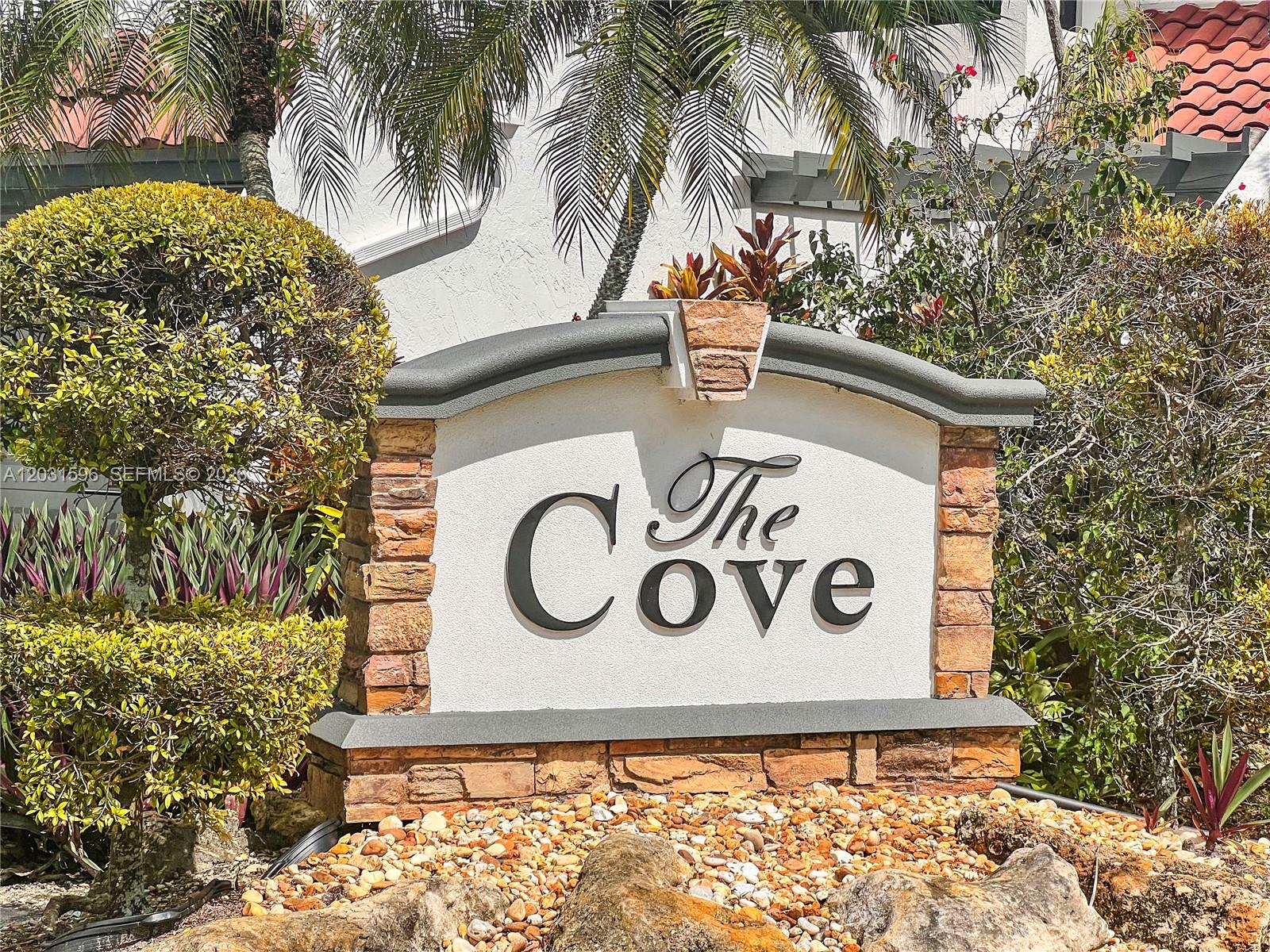 TOWNHOUSE VILLAGE AT BONAV - Residential Lease