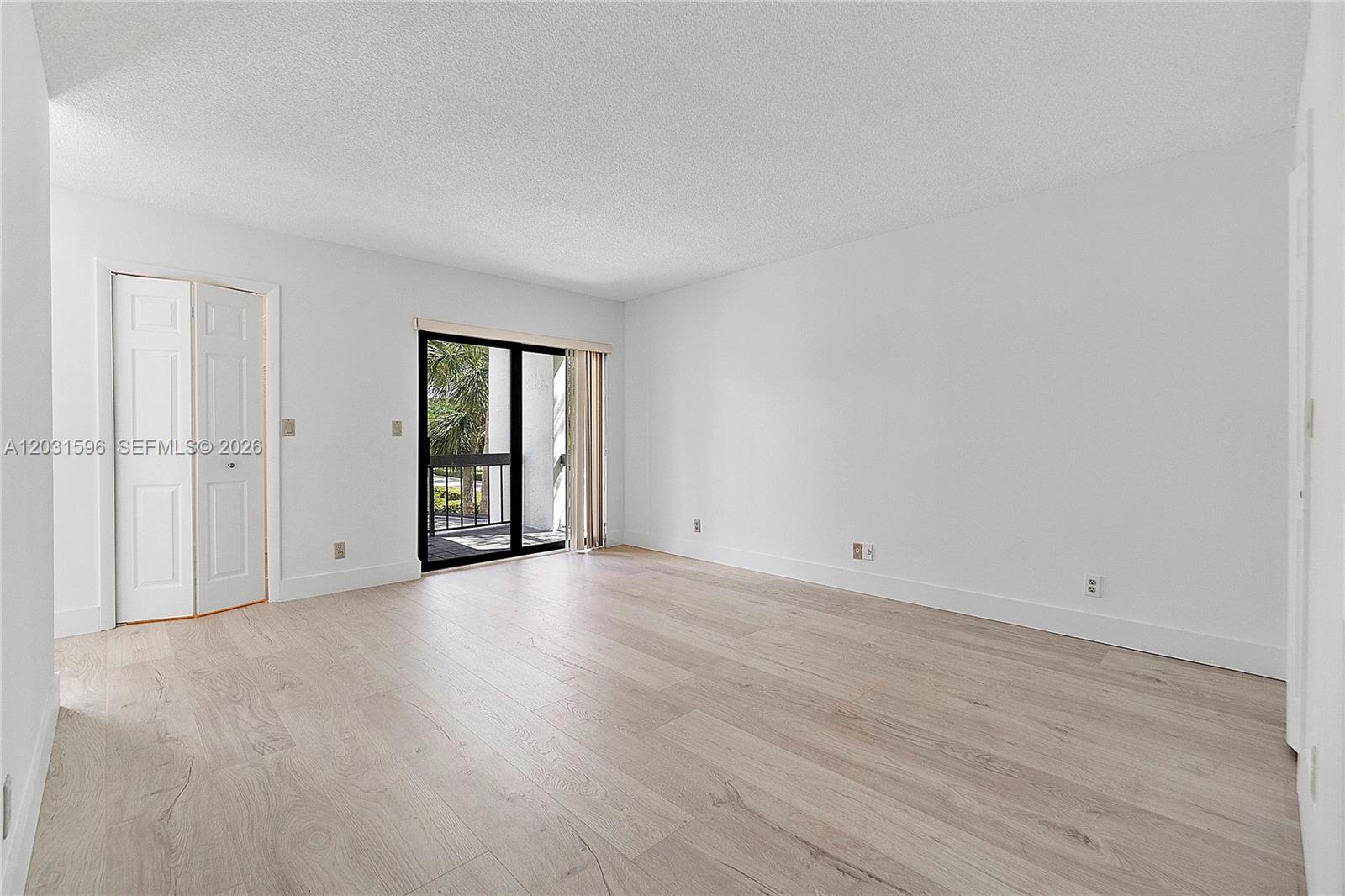 TOWNHOUSE VILLAGE AT BONAV - Residential Lease