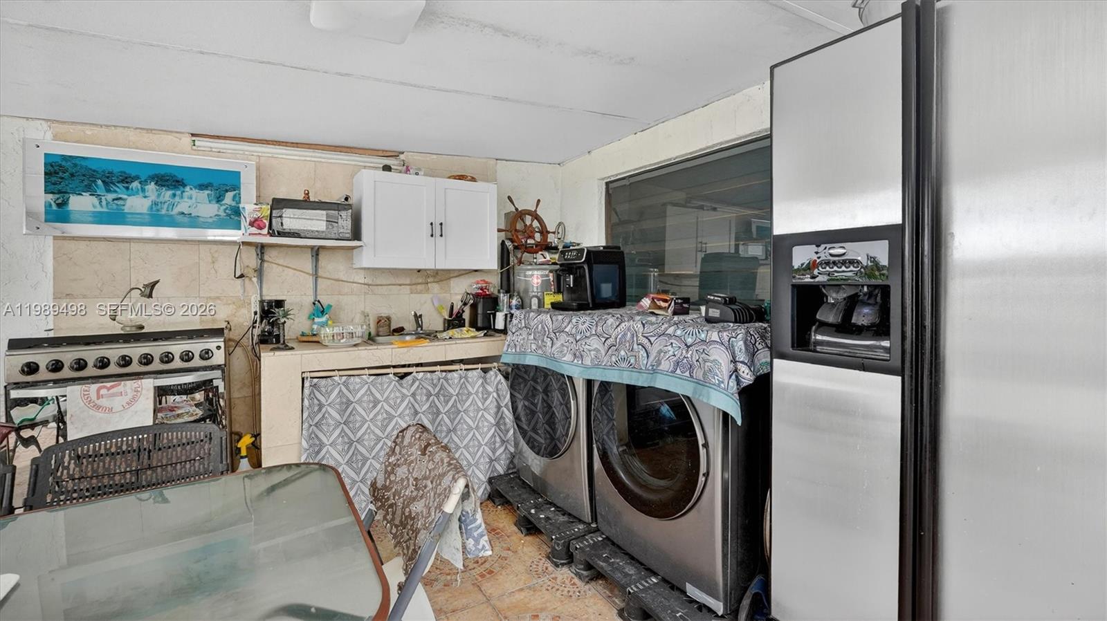 LAKE MARKS AT WESTWIND - Residential