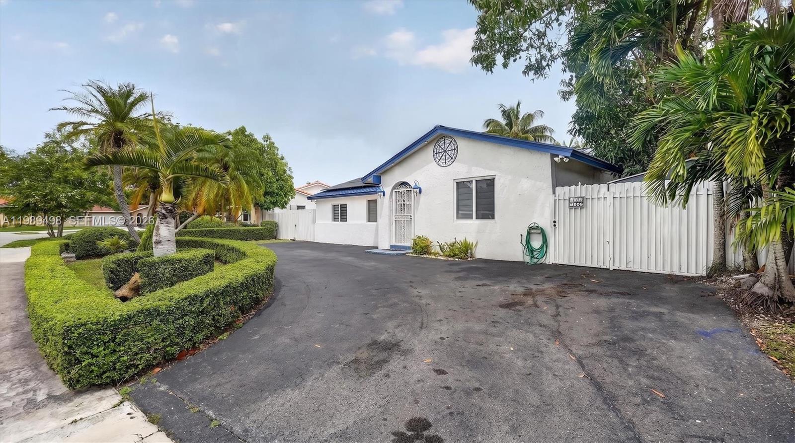 LAKE MARKS AT WESTWIND - Residential