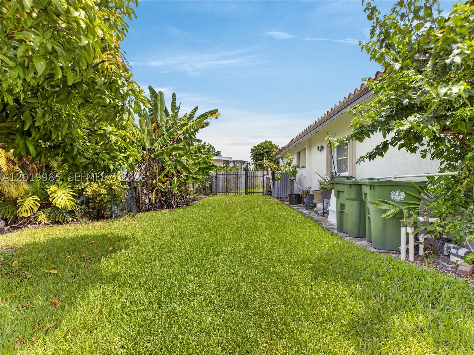 BONAVENTURE LAKES - Residential