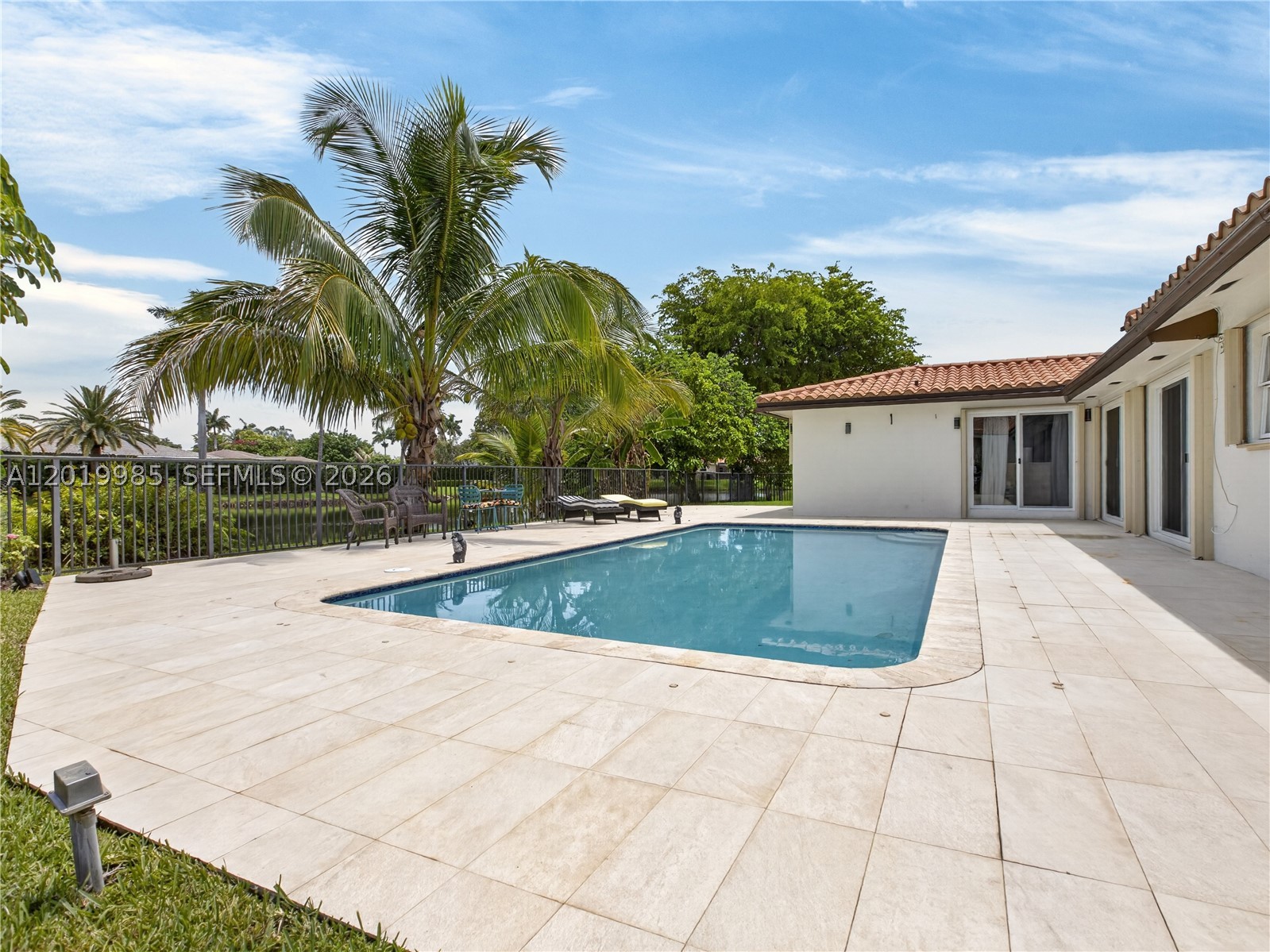 BONAVENTURE LAKES - Residential