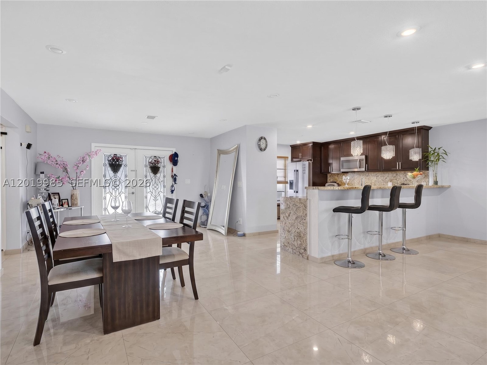 BONAVENTURE LAKES - Residential