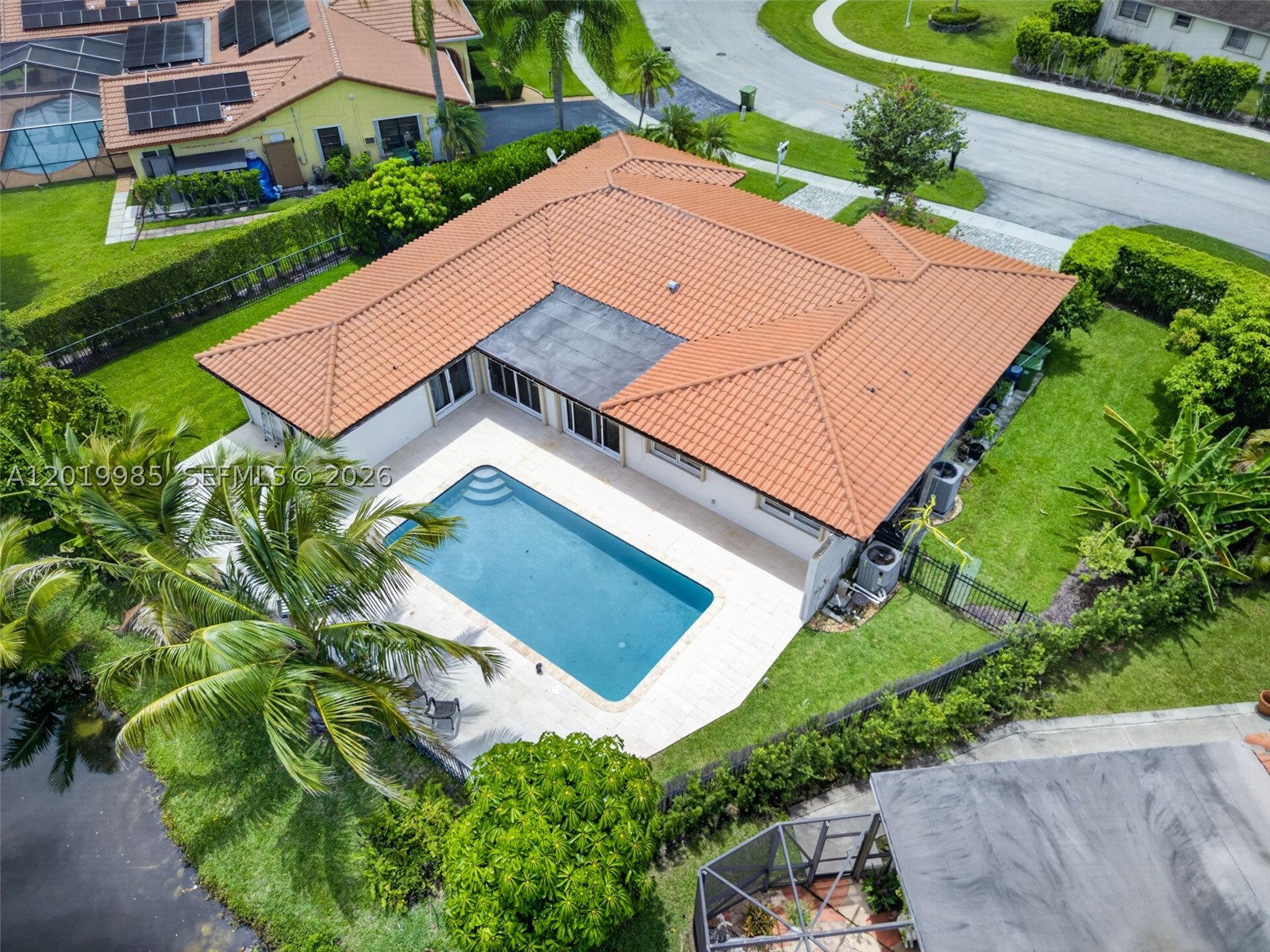 BONAVENTURE LAKES - Residential