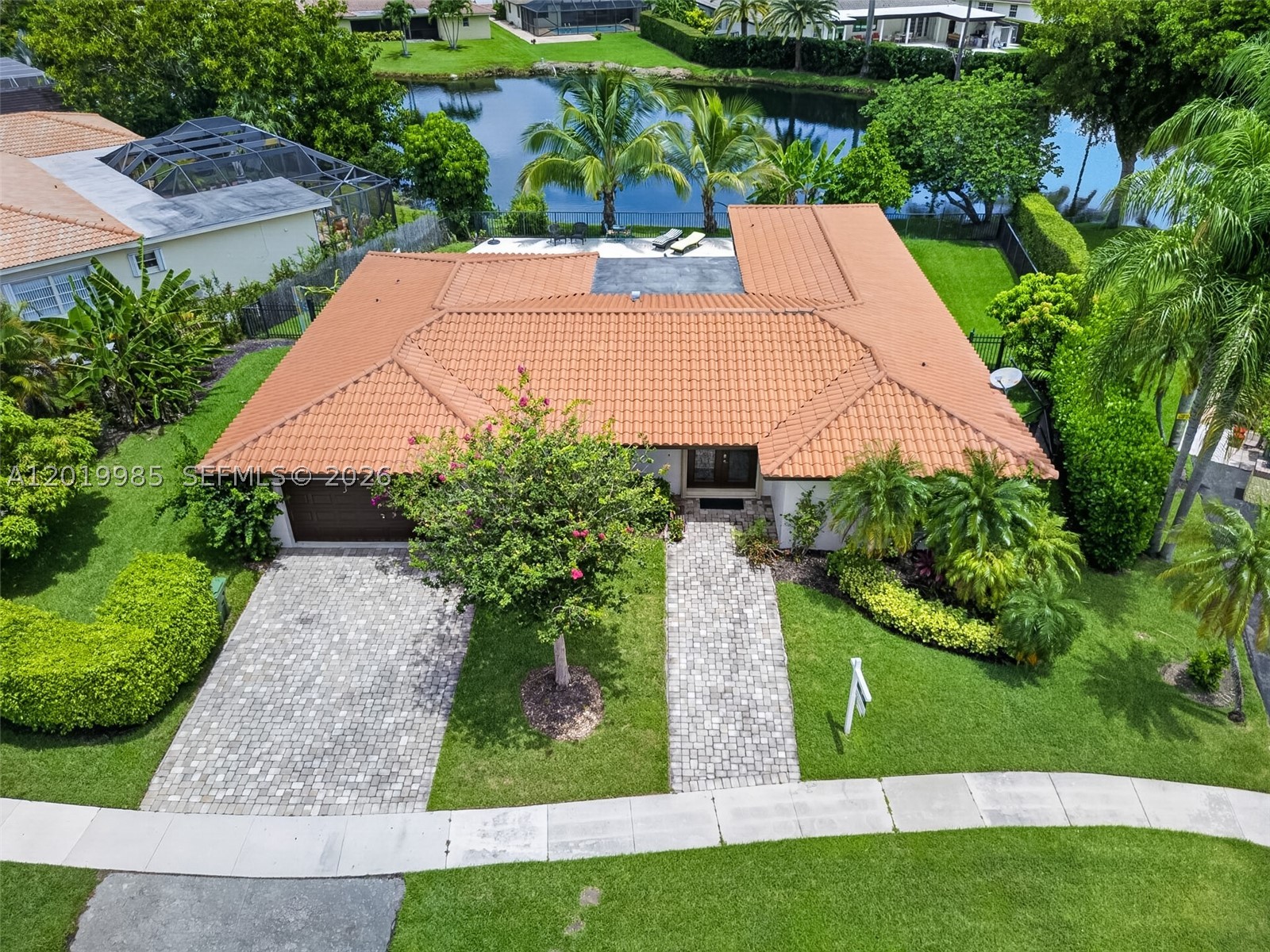 BONAVENTURE LAKES - Residential