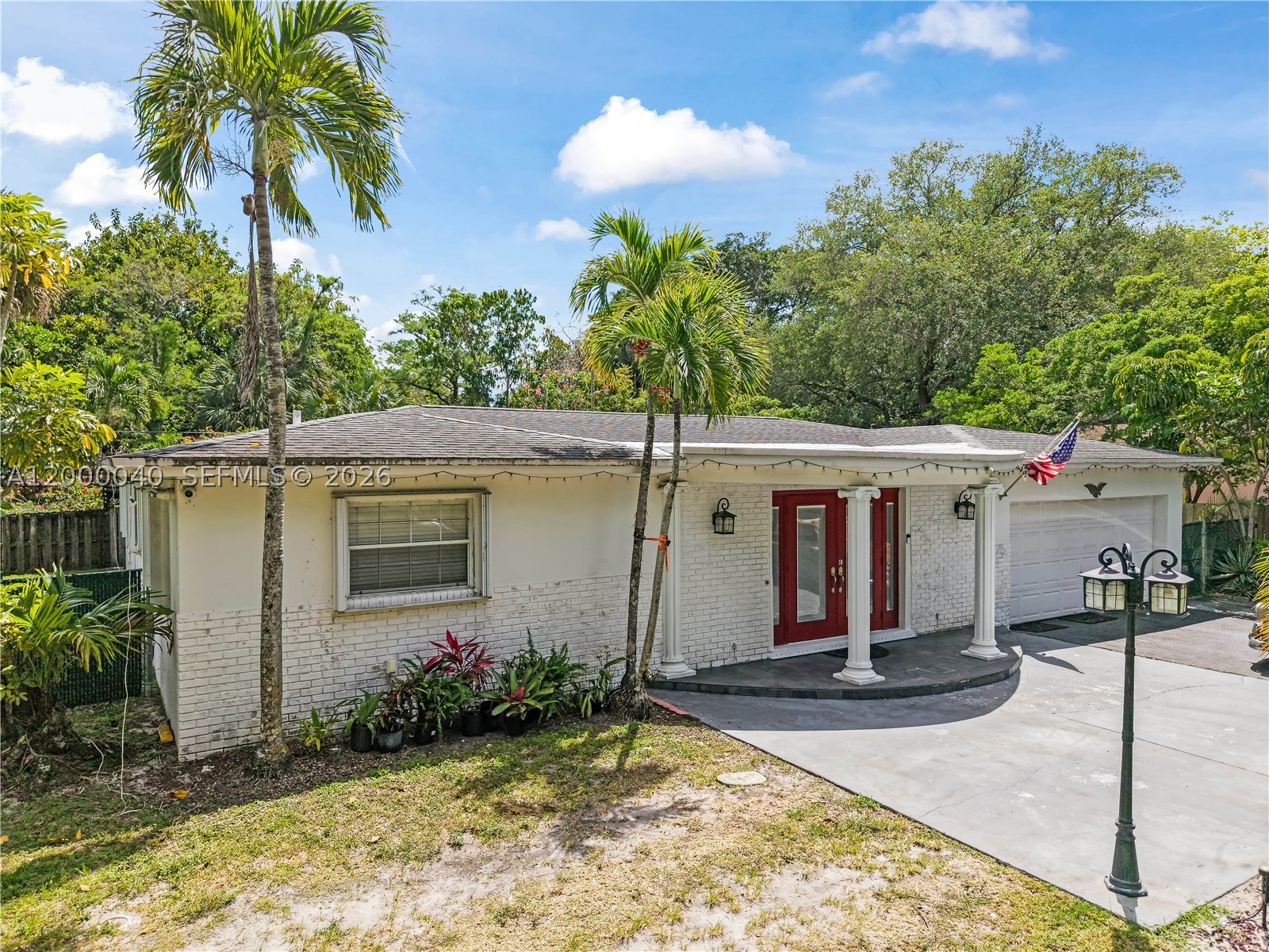 COUNTRY CLUB ESTATES UNIT - Residential