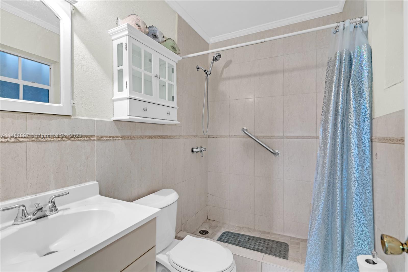 COBOS FRONTON SUB 2 - Residential