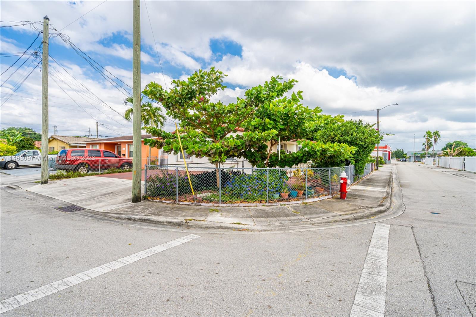 COBOS FRONTON SUB 2 - Residential