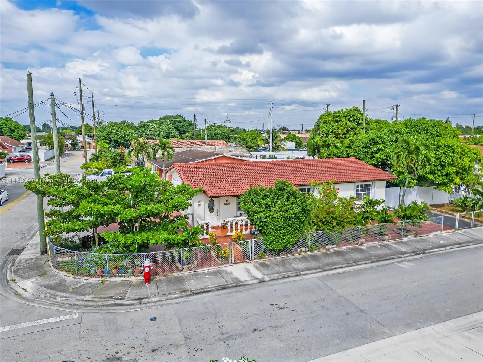 COBOS FRONTON SUB 2 - Residential
