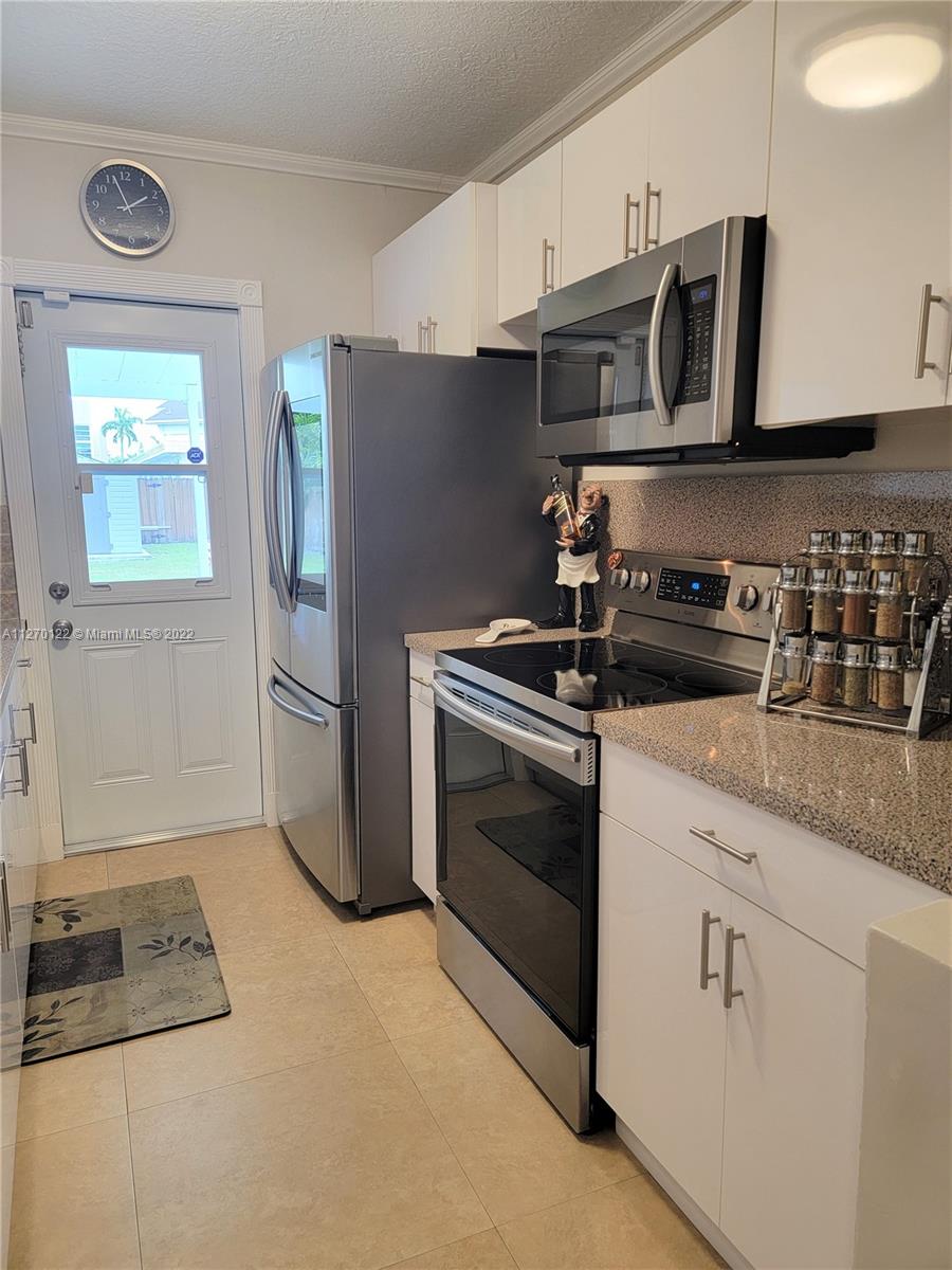 FLAGLER GROVE ESTATES EXT - Residential