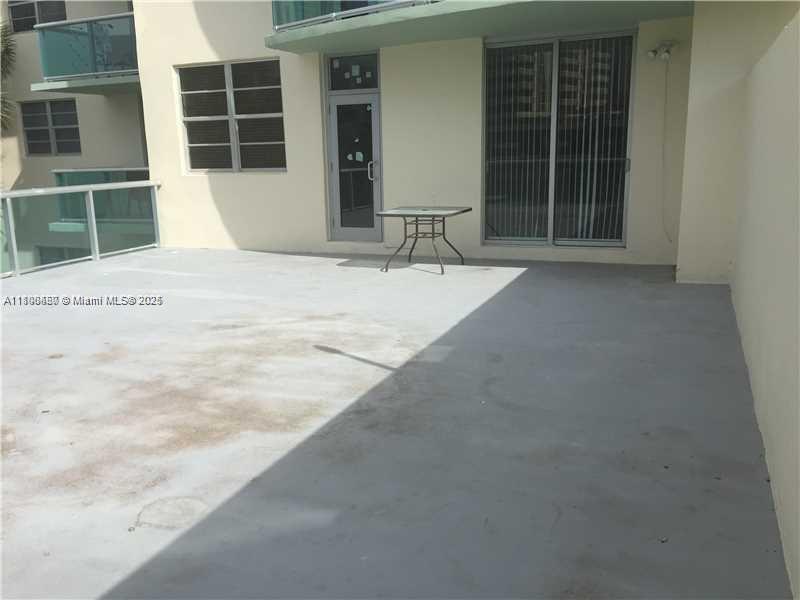 OCEANVIEW BUILDING A COND - Residential