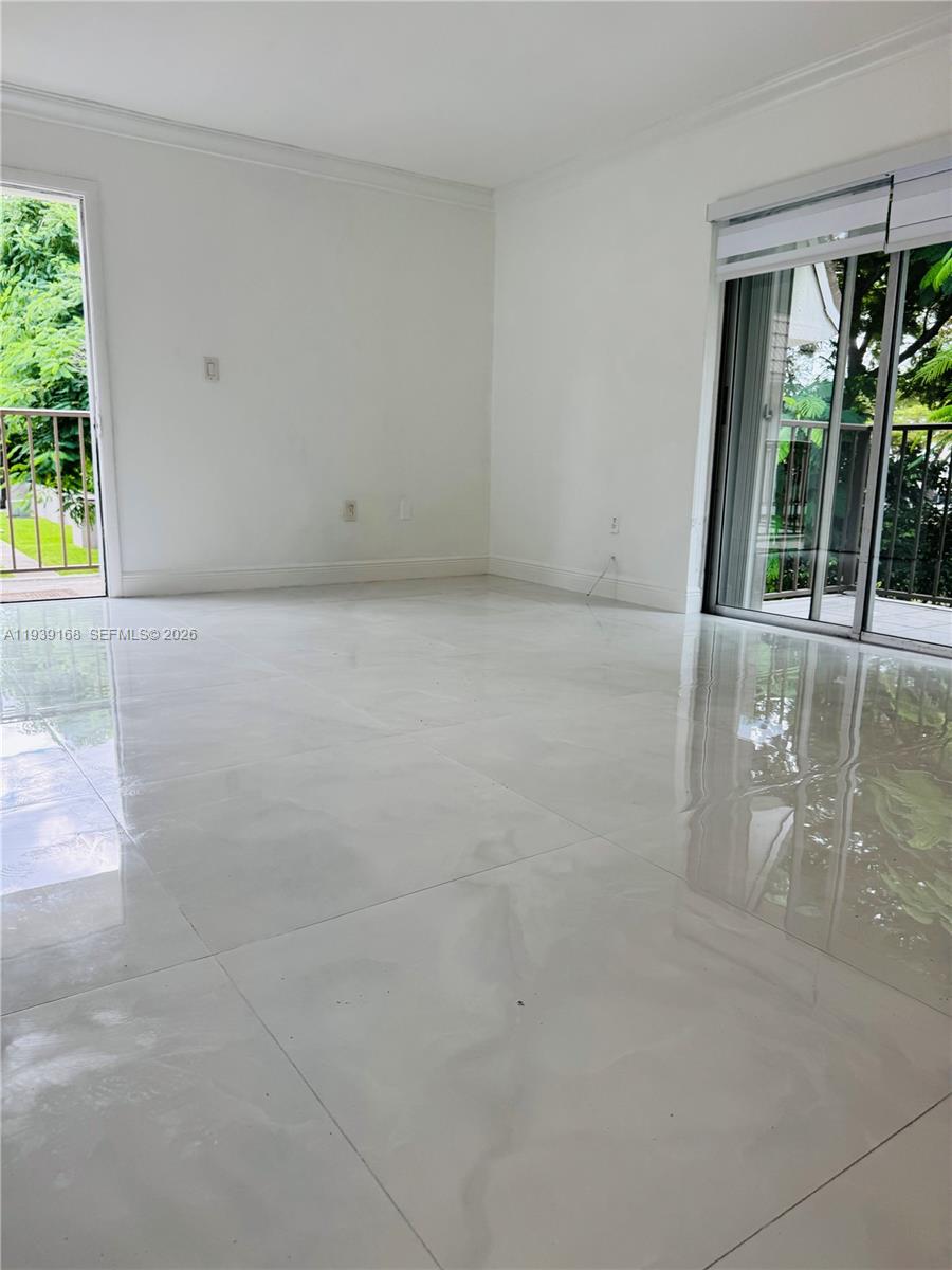 GREENTREE CONDO - Residential Lease