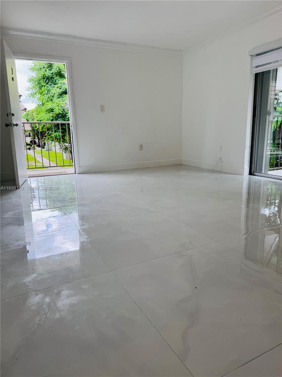 GREENTREE CONDO - Residential Lease