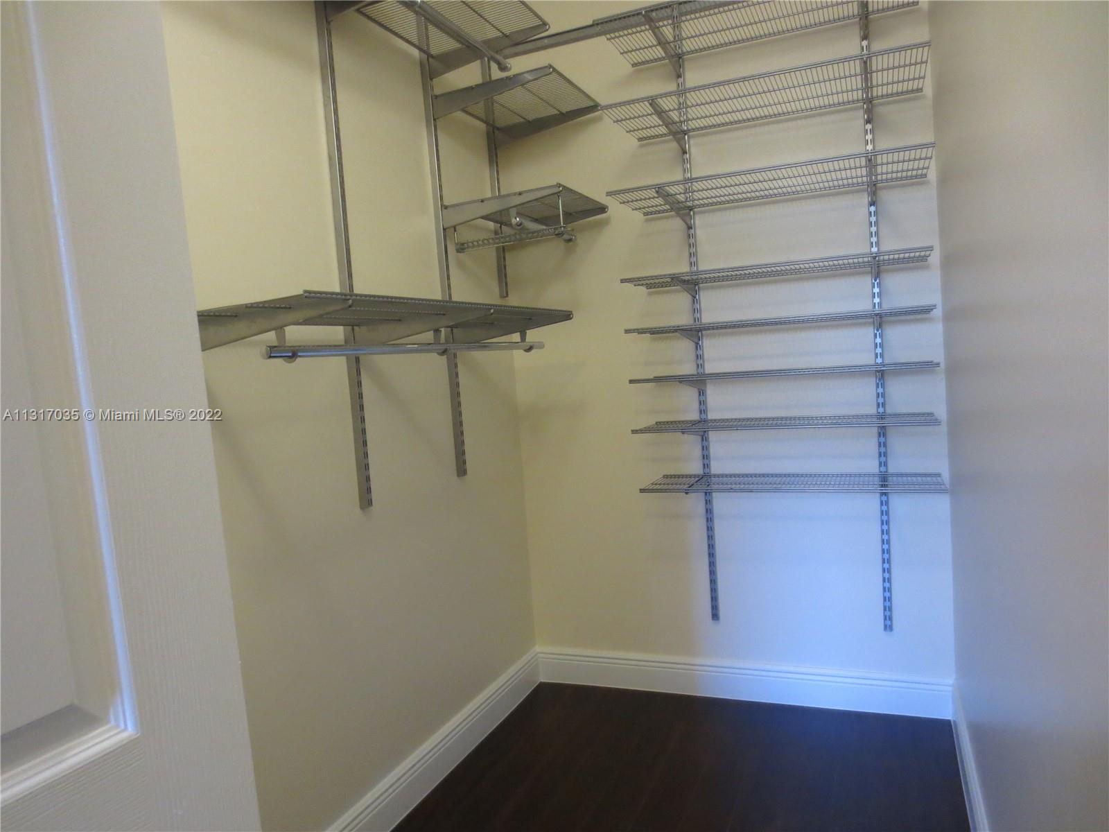 THE COURTS AT DORAL ISLES - Residential Lease