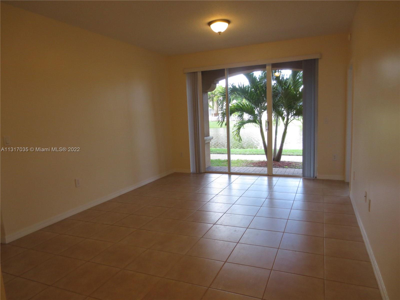 THE COURTS AT DORAL ISLES - Residential Lease