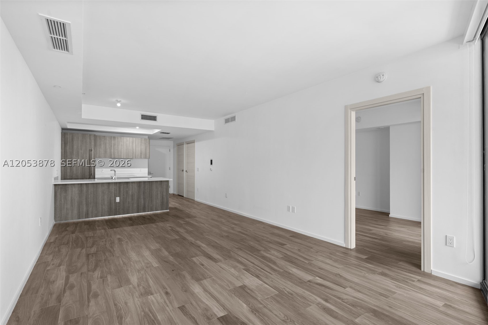 801 SMA RESIDENCES CONDO - Residential