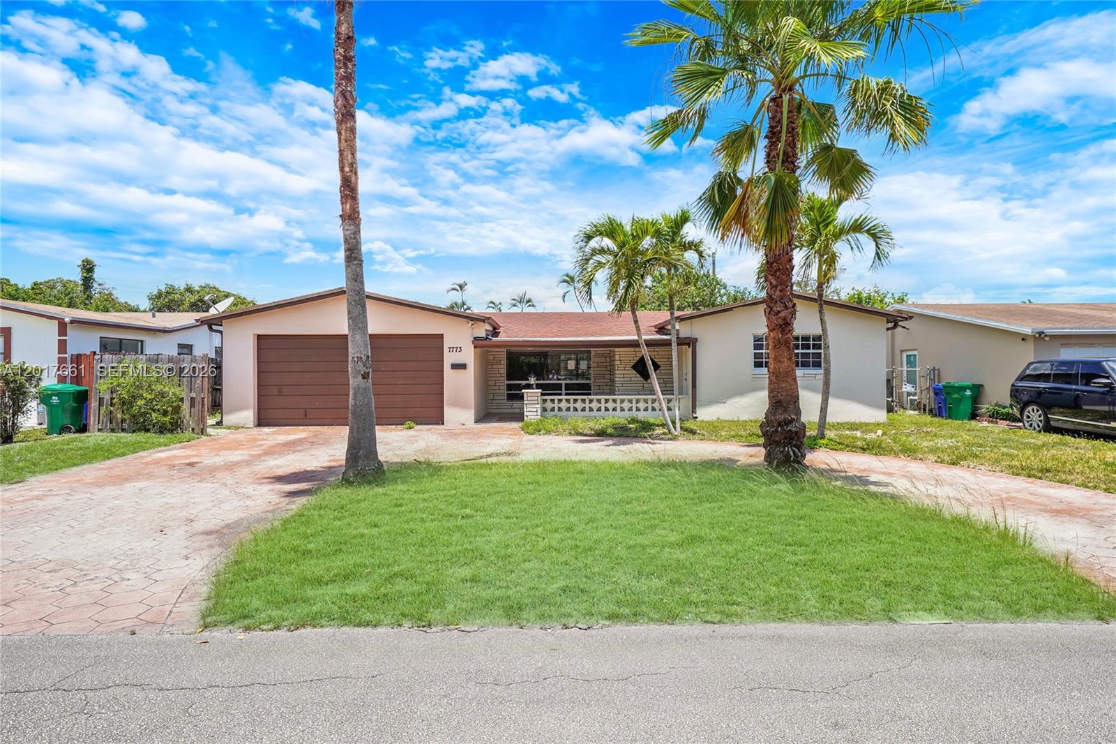 Spacious single-family home featuring 3 bedrooms, 2 bathrooms, and 2,230 sq ft of living space on a 6,979 sq ft lot. This property offers concrete floors throughout, a large family room, and an oversized backyard with plenty of room for a pool or outdoor entertaining. No HOA and no restrictions make this a fantastic opportunity for homeowners or investors alike. Conveniently located near major expressways, shopping, dining, and just 20 minutes from the beach. Great investment opportunity with endless potential!