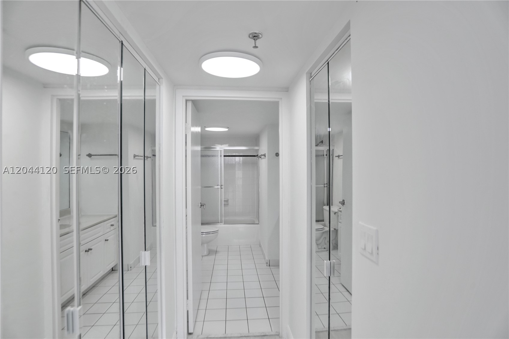 VENETIA CONDO - Residential