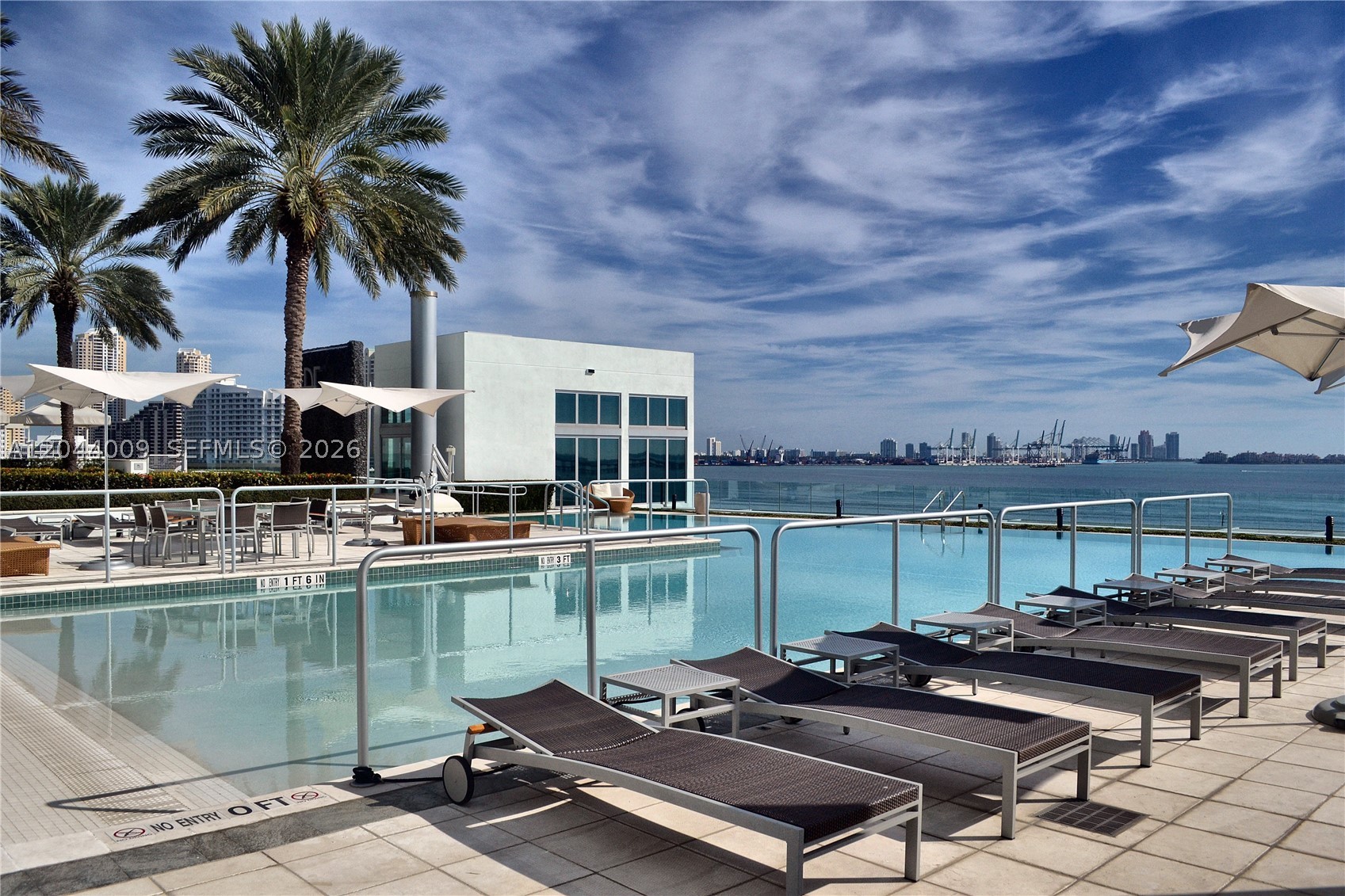 JADE RESIDENCES AT BRICKE - Residential