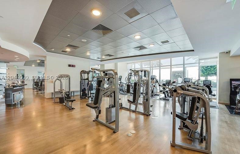 JADE RESIDENCES AT BRICKE - Residential
