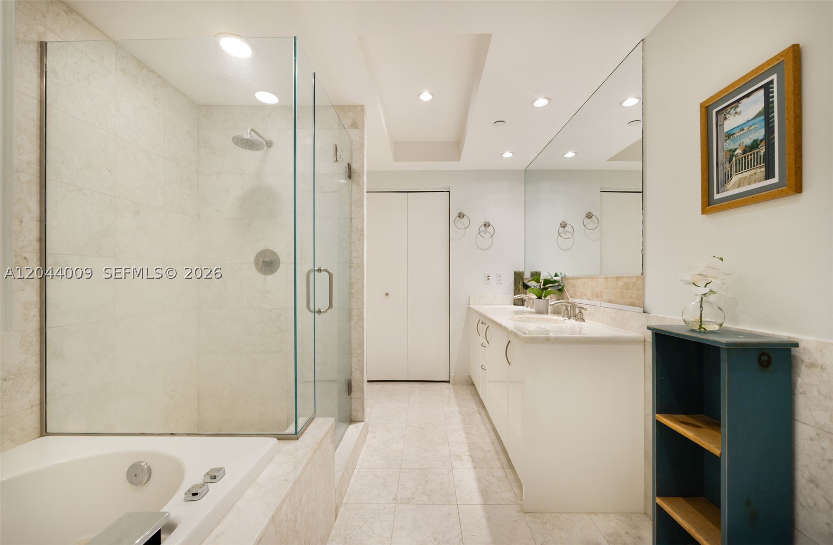 JADE RESIDENCES AT BRICKE - Residential