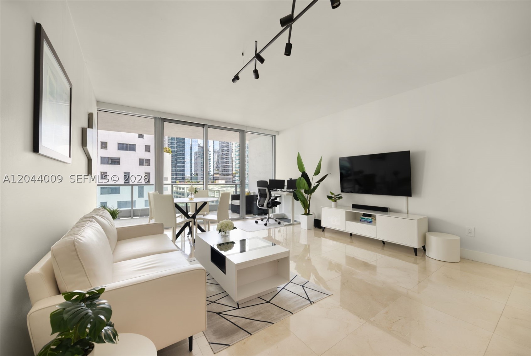 JADE RESIDENCES AT BRICKE - Residential