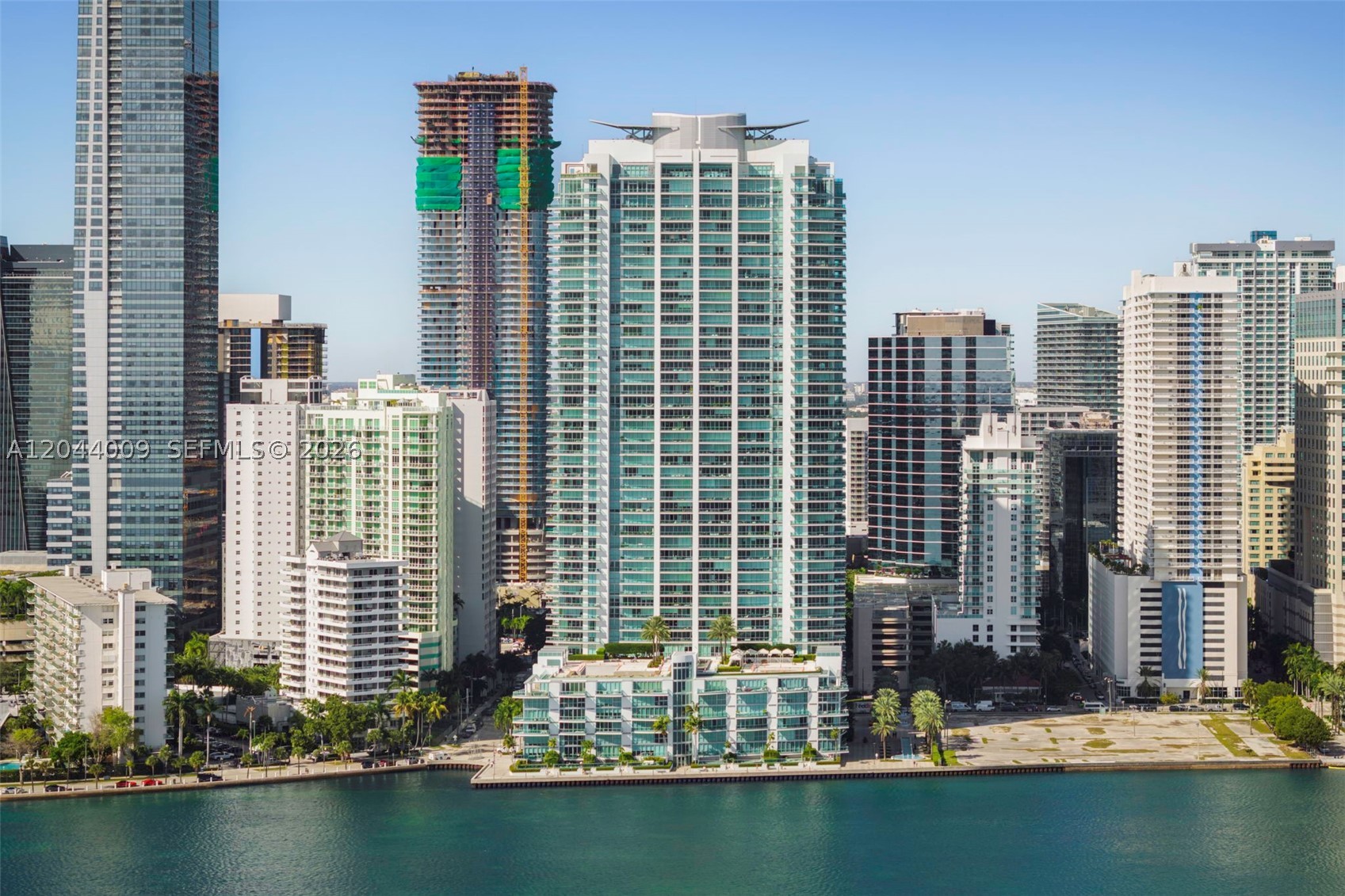 JADE RESIDENCES AT BRICKE - Residential