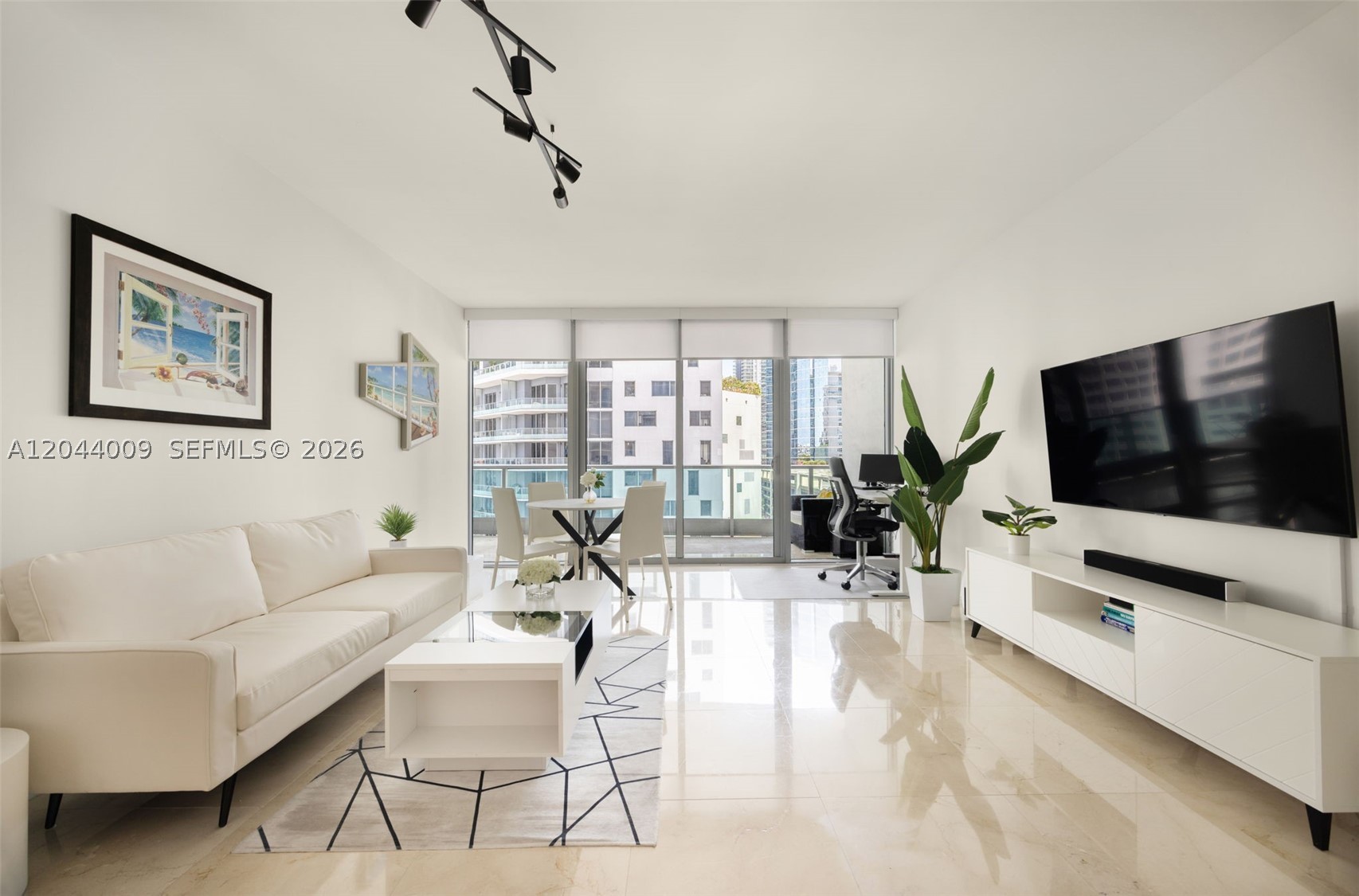 JADE RESIDENCES AT BRICKE - Residential